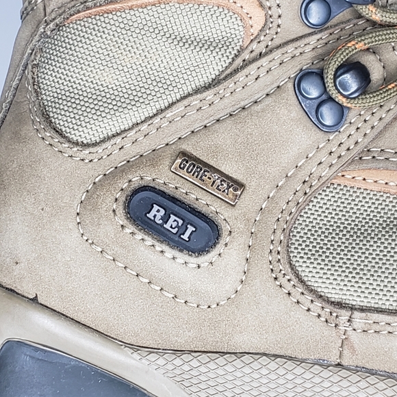 REI Gore Tex  Monarch IV Boots - Picture 6 of 8